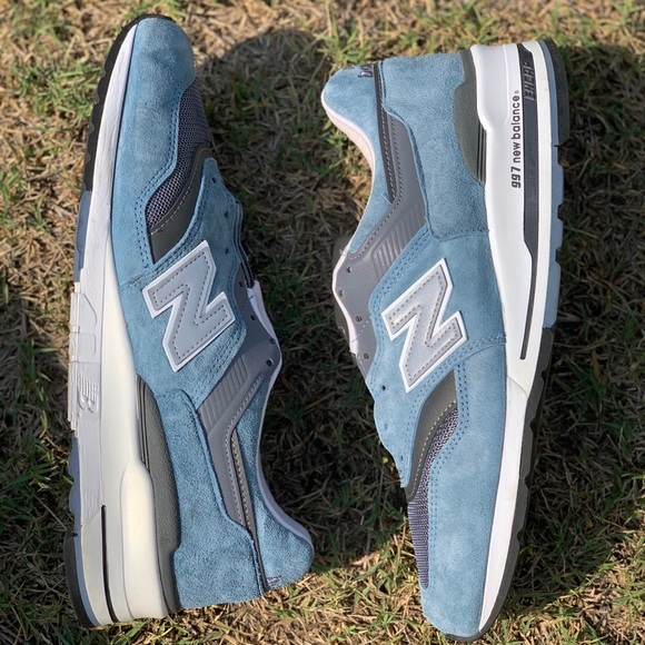 new balance 997 light blue